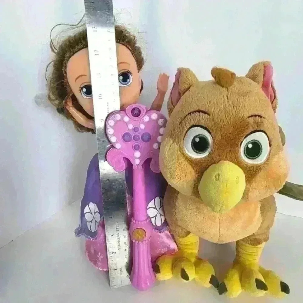 SOFIA THE FIRST MAGIC DANCING DOLL SINGS TALKS - Picture 17 of 17